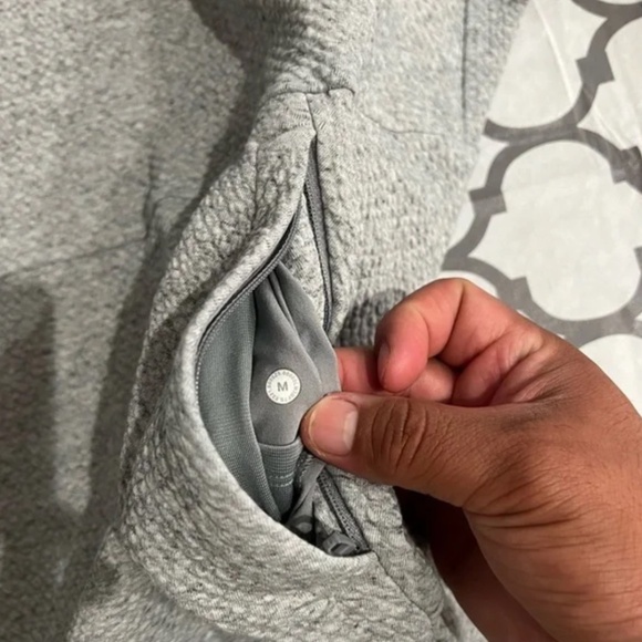Lululemon At Ease Hoodie Men’s Medium M3BF7S Heathered Grey Stretch Comfort - Picture 10 of 13